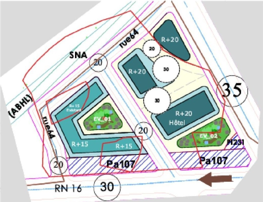 Plan de masse du terrain dans la zone ESP de Tanger : limite parcellaire, volumes R+15 et R+20, hôtel